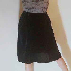 Vintage Lindor Petite black velvet flared skirt